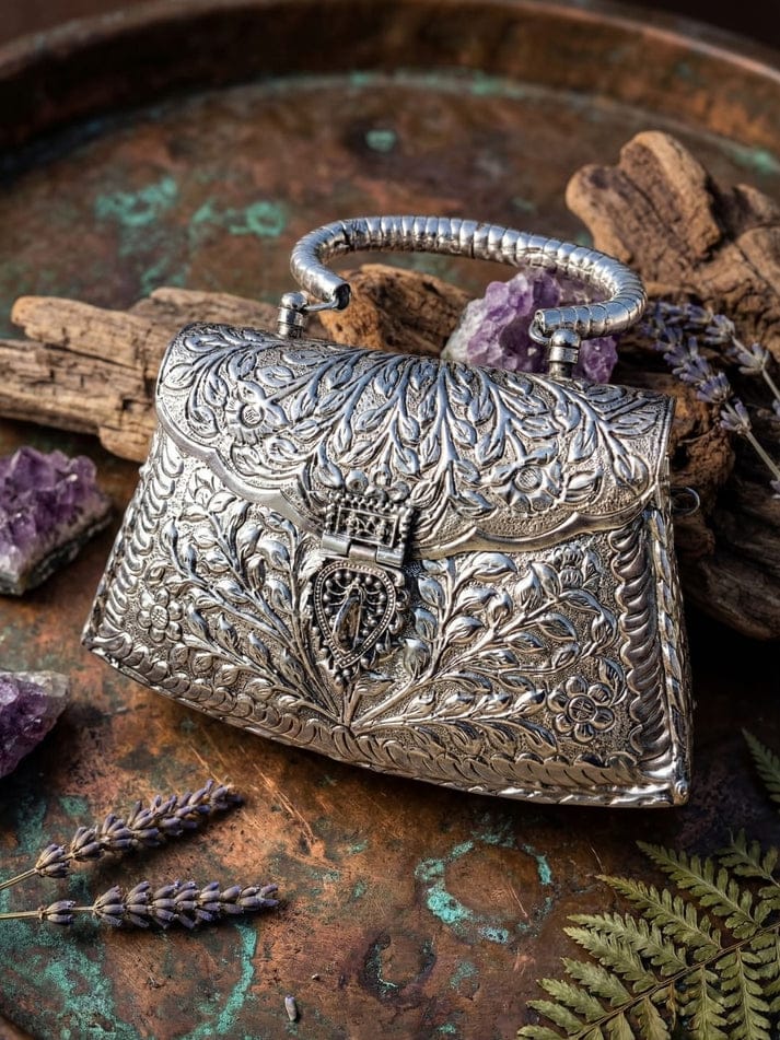 Heirloom-Style Silver Metal Purse