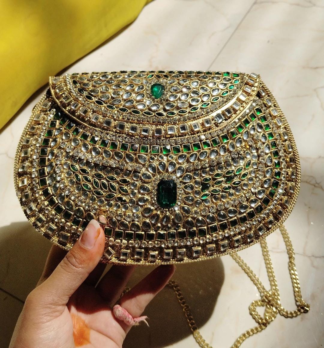 Kundan Clutches
